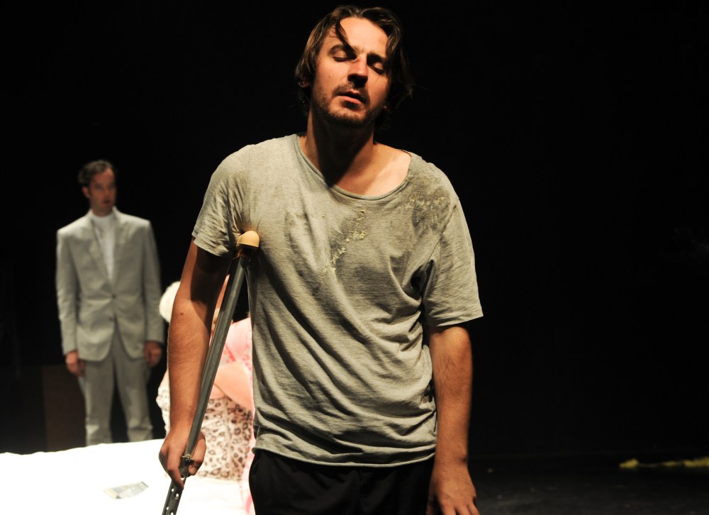 Ewen Leslie as Brick in Cat on a Hot Tin Roof, Belvoir, Sydney. Photograph: Heidrun Lohr
