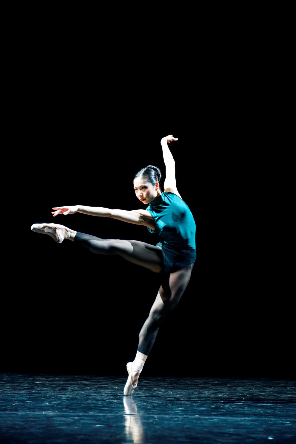 In The Middle Somewhat Elevated, RNZB_Linbury Studio,Mayau Tanigaiti,