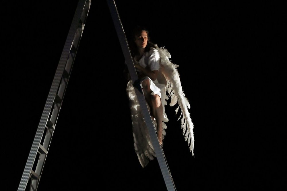 SwanLake_LochnahEala_SOH_creditPrudenceUpton_004