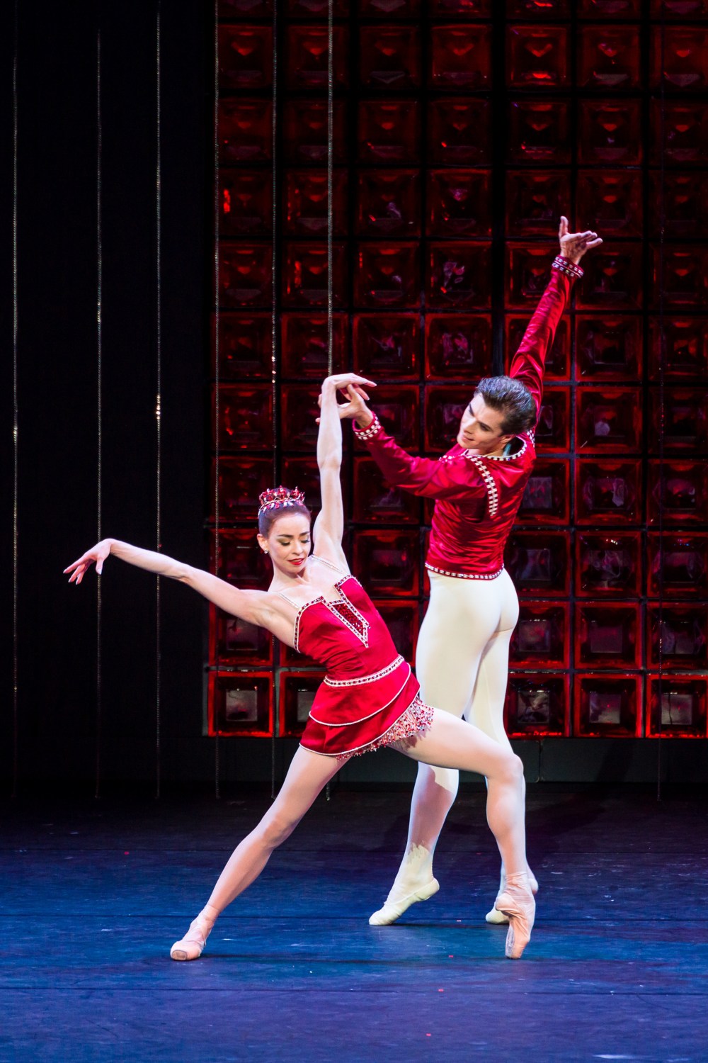 Ekaterina Krysanova and Artem Ovcharenko