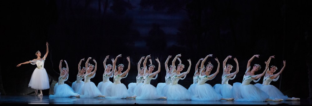 Polly Hilton as Myrtha, Queen of the Wilis with the dancers of West Australian Ballet in Giselle (2019) (2). Photo by Sergey Pevnev
