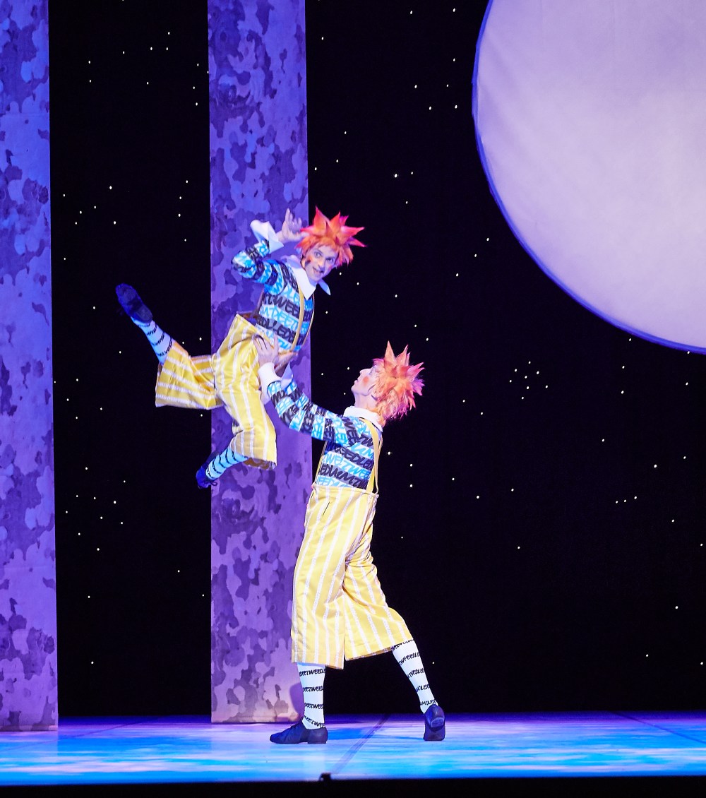 Jesse Homes and Matthew Edwardson as Tweedledee and Tweedledum in ALICE (in wonderland). Photo by Sergey Pevnev (2)